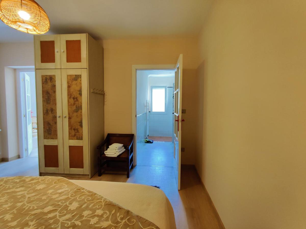 Cs50 Alojamiento 1 Dormitorio Monforte De Lemos Hotel Exterior photo